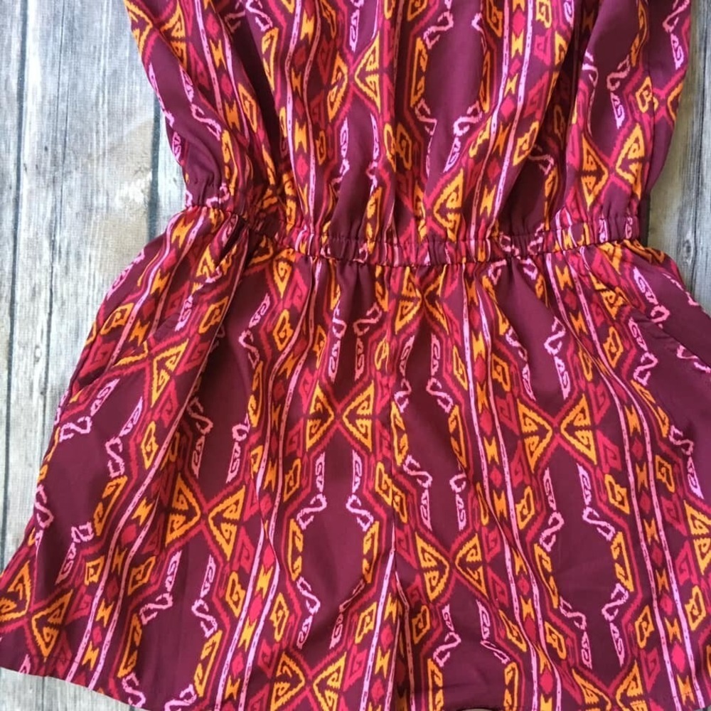 Boho Short Romper Junior Women XS Jumpsuit Tribal Cold Shoulder 1 Piece Coverup - Picture 6 of 6
